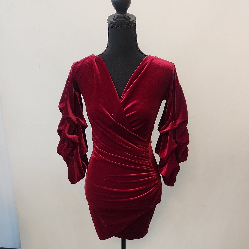 Fashion Nova Red Velvet Ruched Mini Dress Ruffle Sleeve Size S